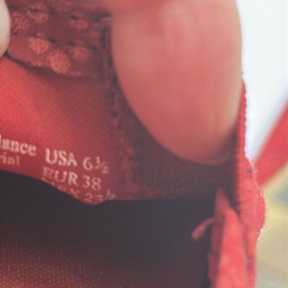 Airwalk Red Light Polka Dots Canvas Flats - Size 6 1/2 - Picture 6 of 6